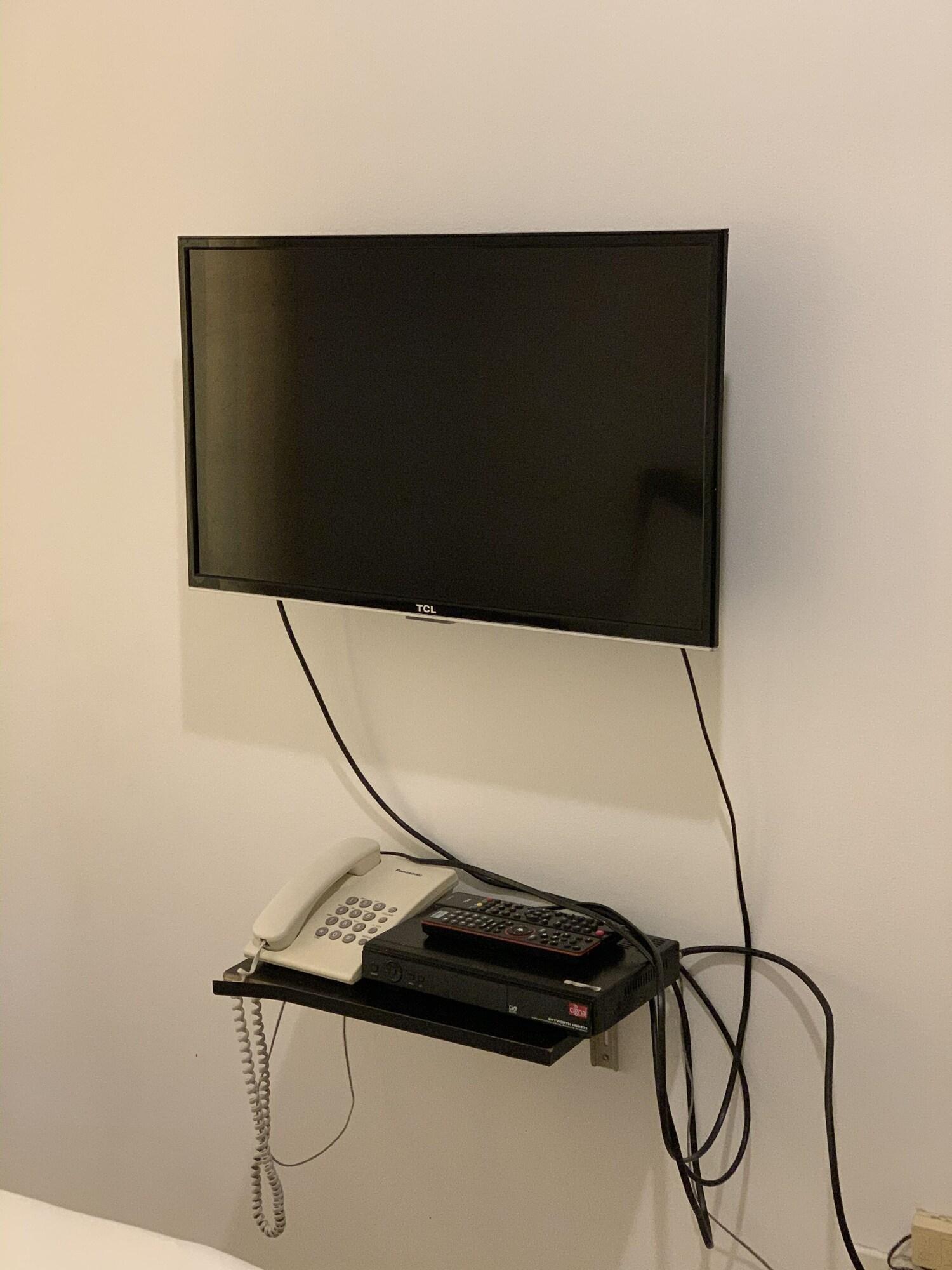Oyo 893 Dian Suites Makati Μανίλα Εξωτερικό φωτογραφία