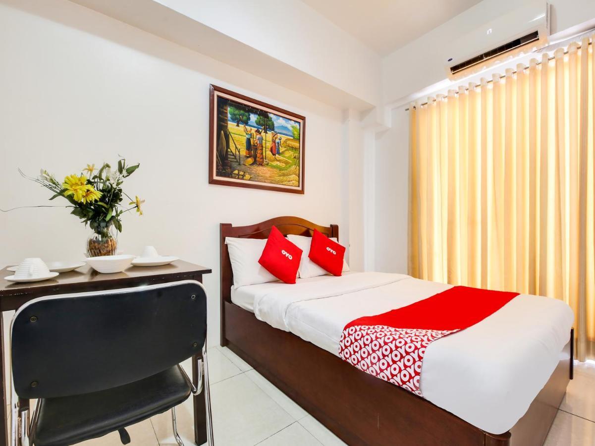 Oyo 893 Dian Suites Makati Μανίλα Εξωτερικό φωτογραφία