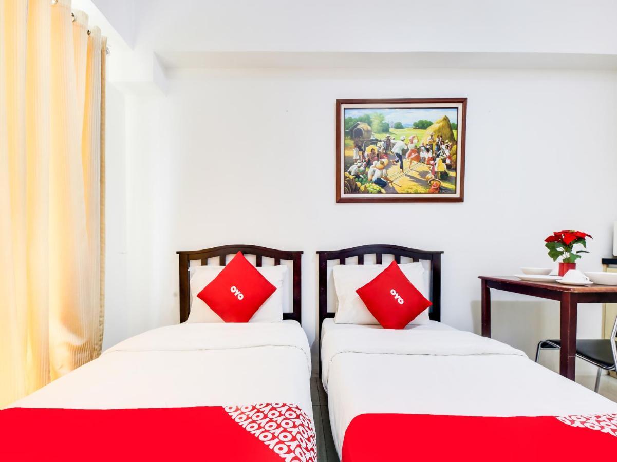 Oyo 893 Dian Suites Makati Μανίλα Εξωτερικό φωτογραφία